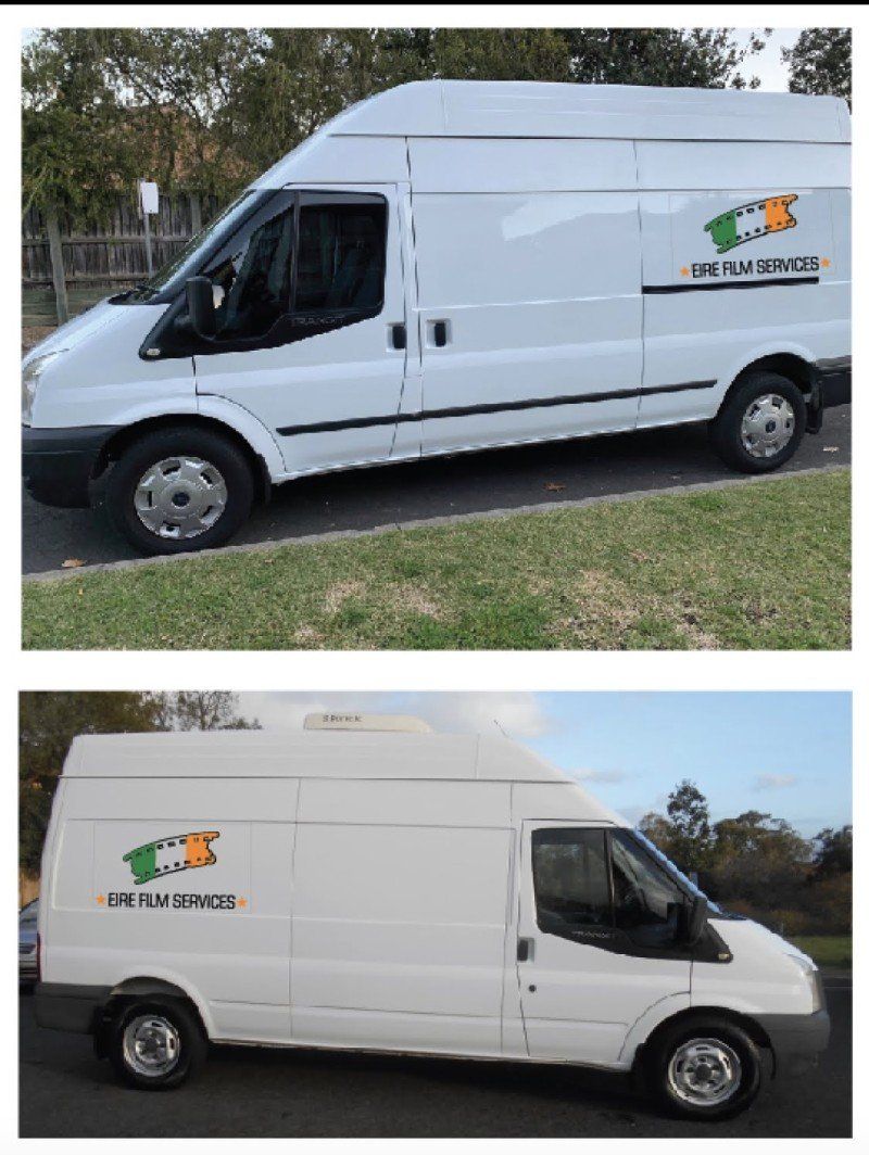 Two side view of Unit van rigo