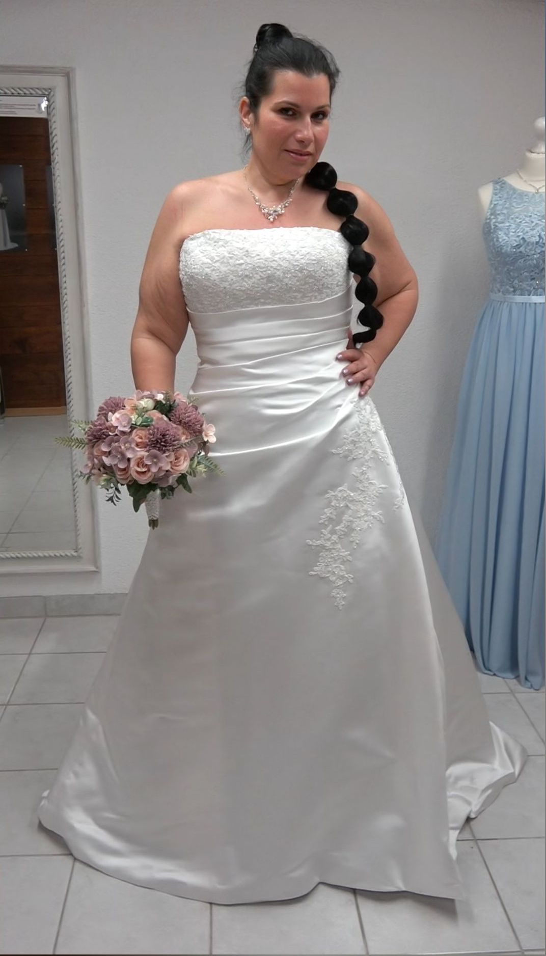 Brautkleid Brautmode Hochzeitskleid