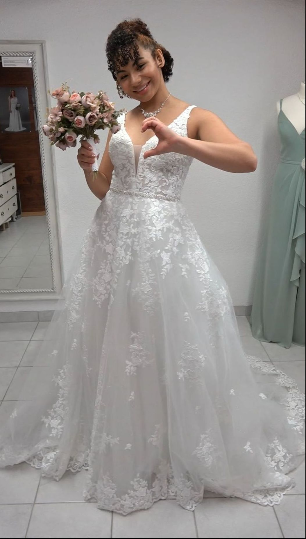 Brautkleid Brautmode Hochzeitskleid