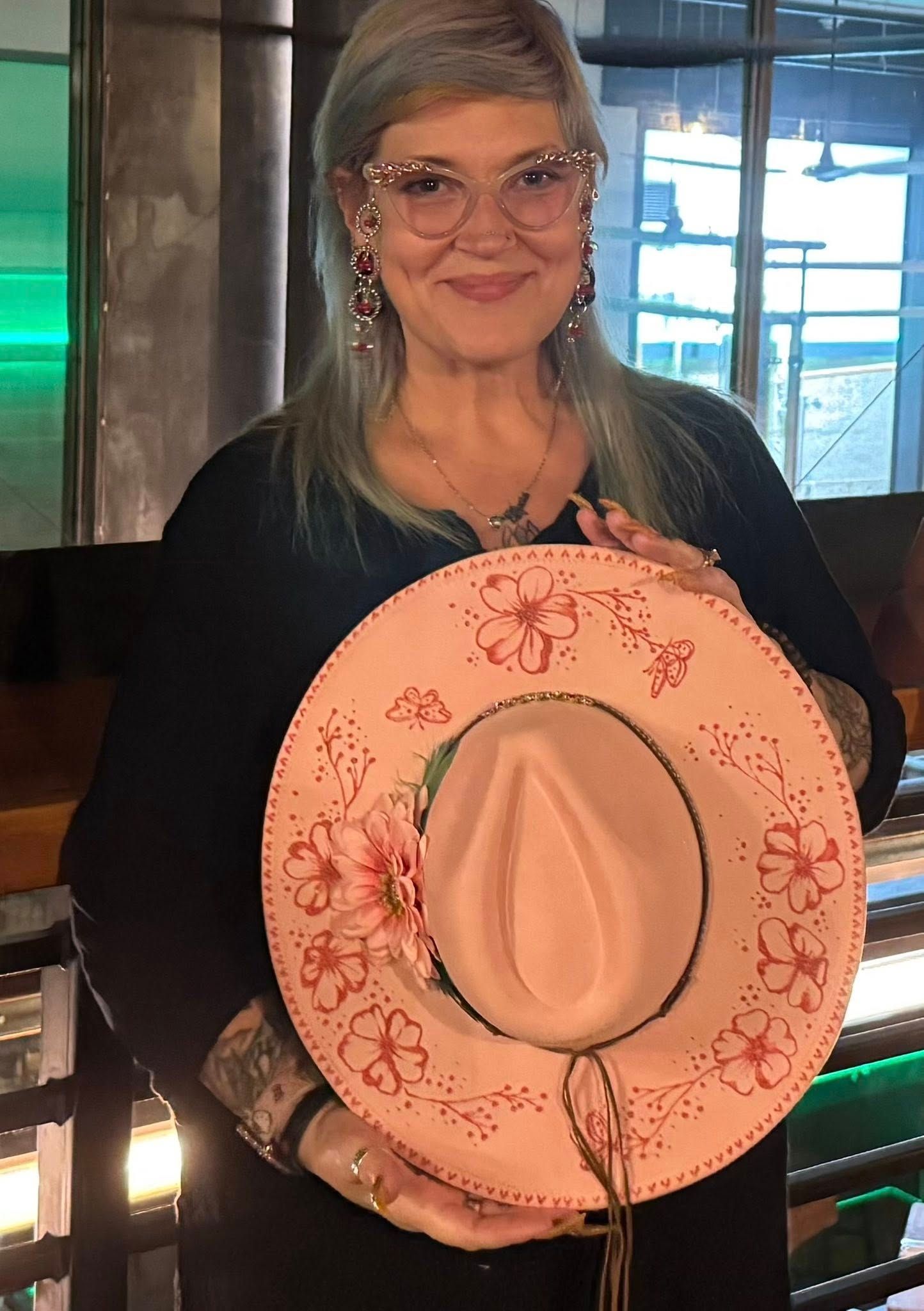 Painting on hats