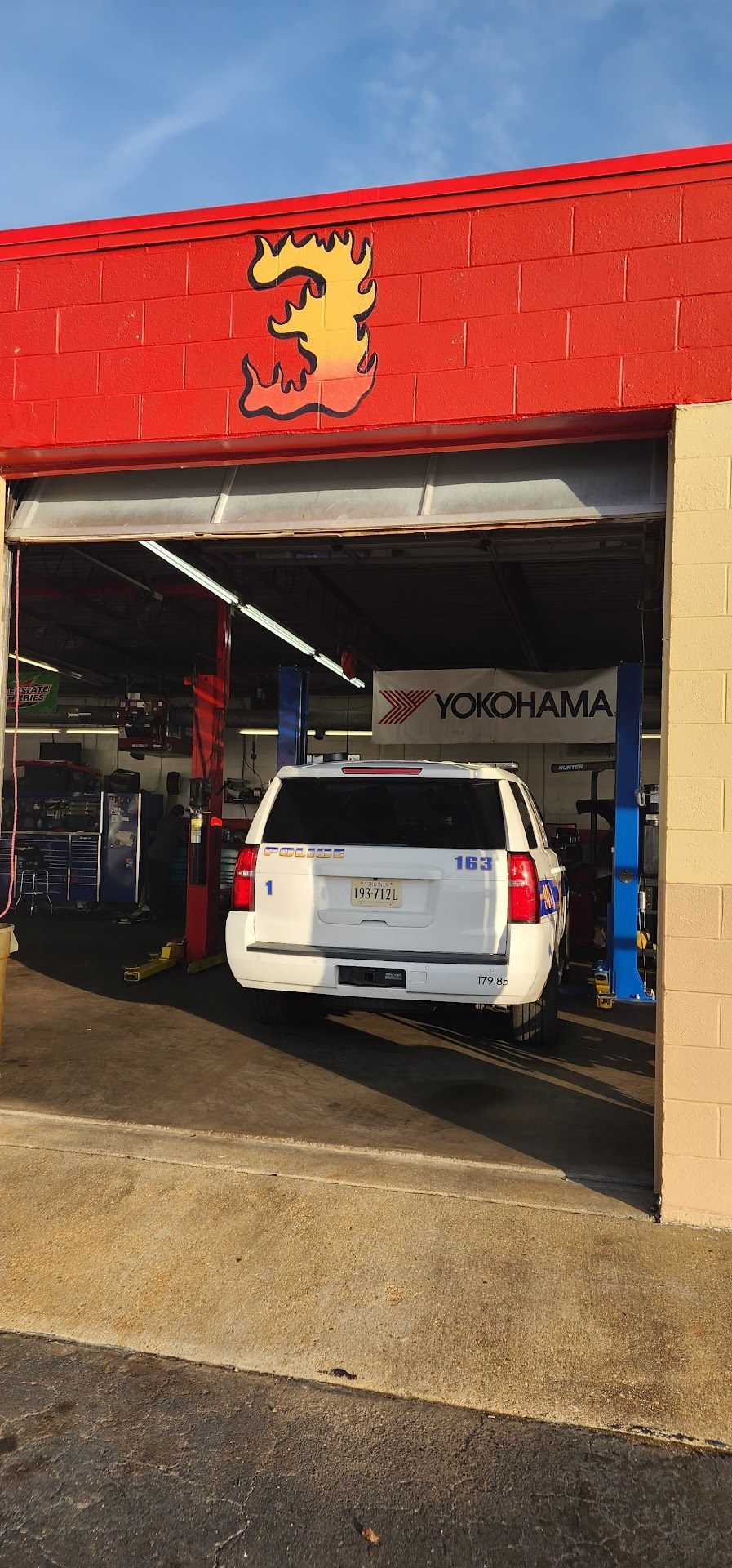 Gallery Image | 17th Street Automotive