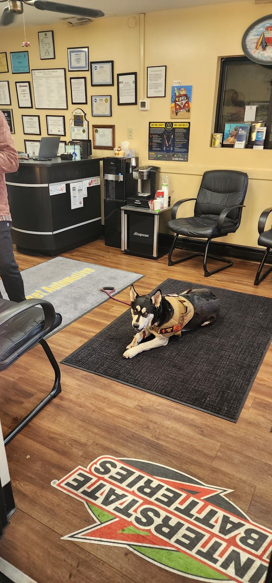 Gallery Image | 17th Street Automotive