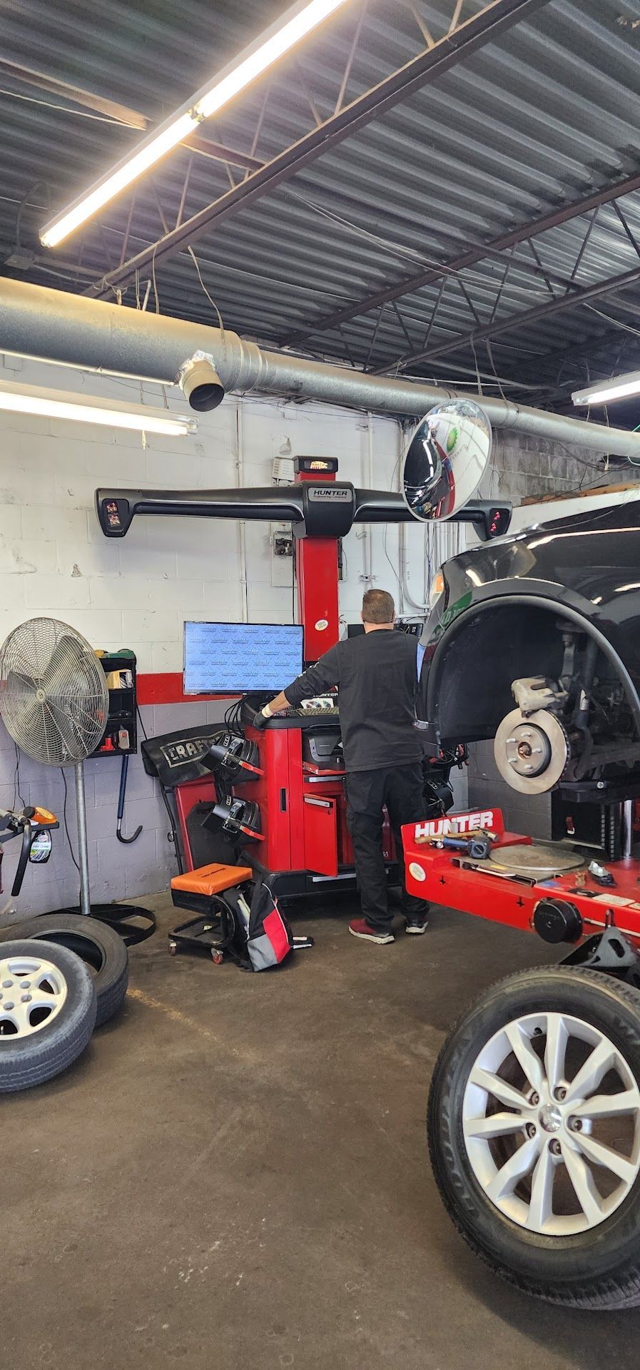 Gallery Image | 17th Street Automotive