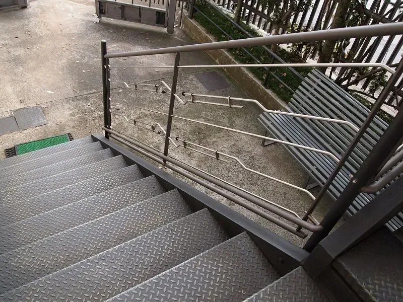 foto lavorazione acciaio 2