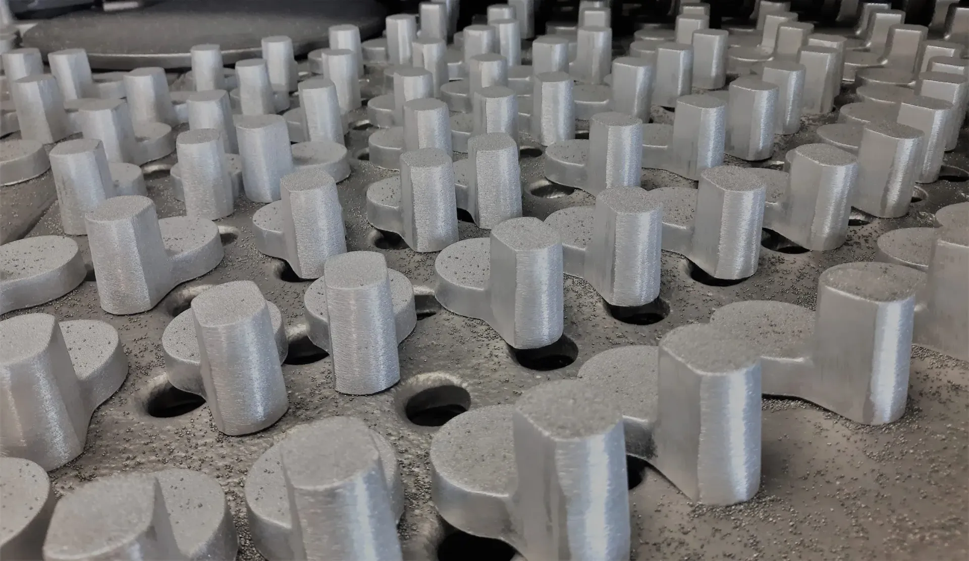 Componenti ottenuti grazie a fusione in conchiglia dell'alluminio