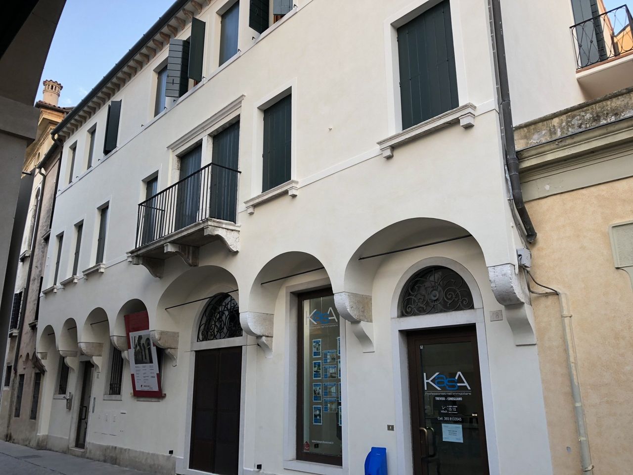 RESTAURO VIA CORNAROTTA TV