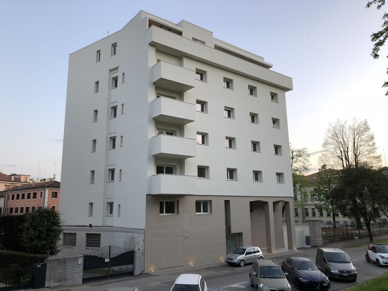 RESTAURO VIALE D'ALVIANO TREVISO