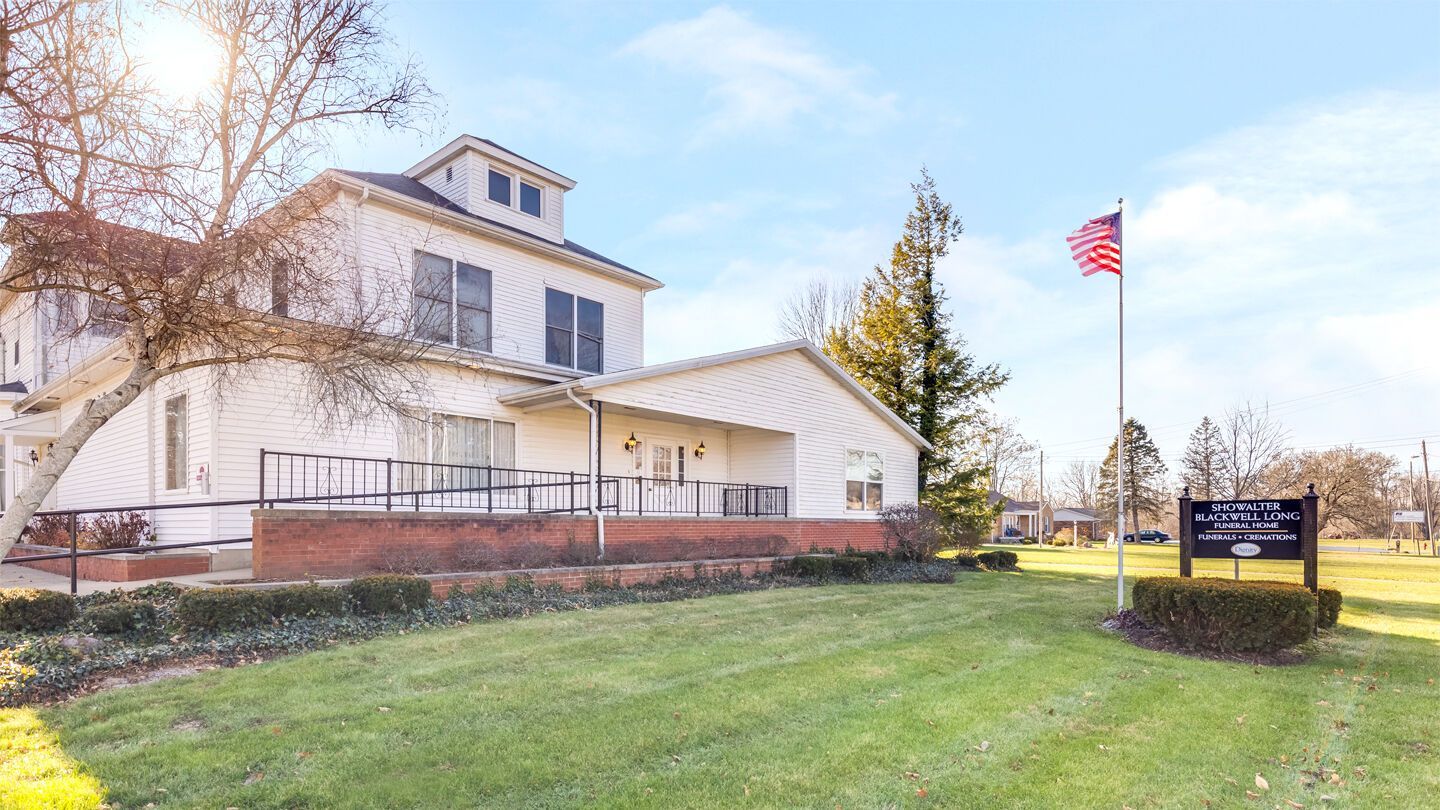 Interior and exterior photos of Showalter Blackwell Long location in Liberty, IN