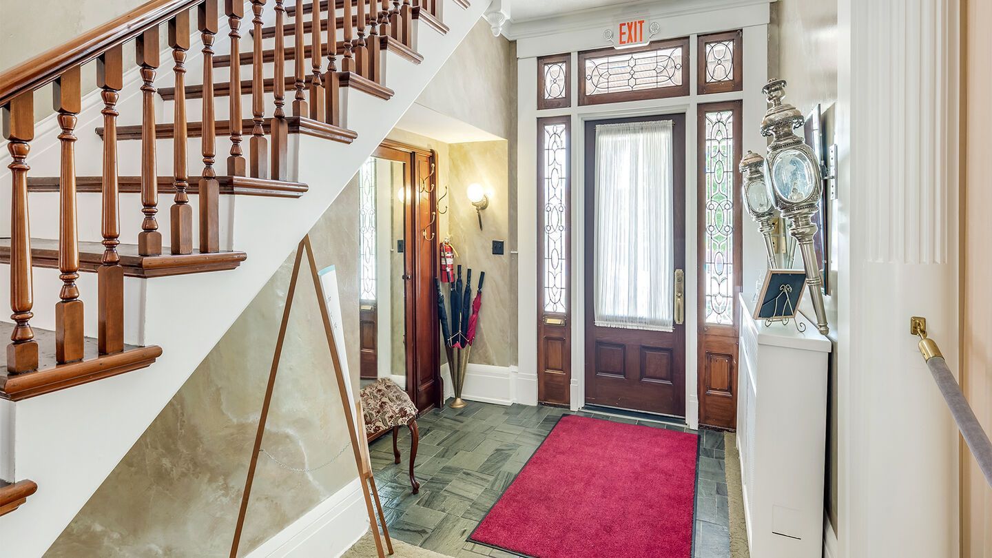 Interior and exterior photos of Showalter Blackwell Long location in Connersville, IN