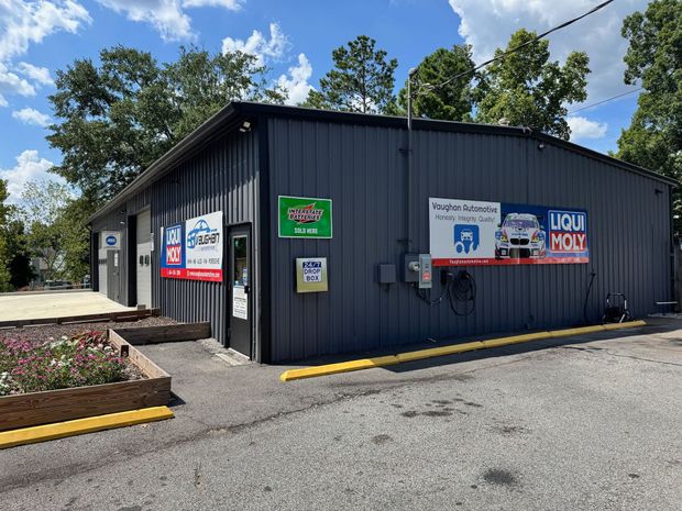 Shop Front | Vaughan Automotive