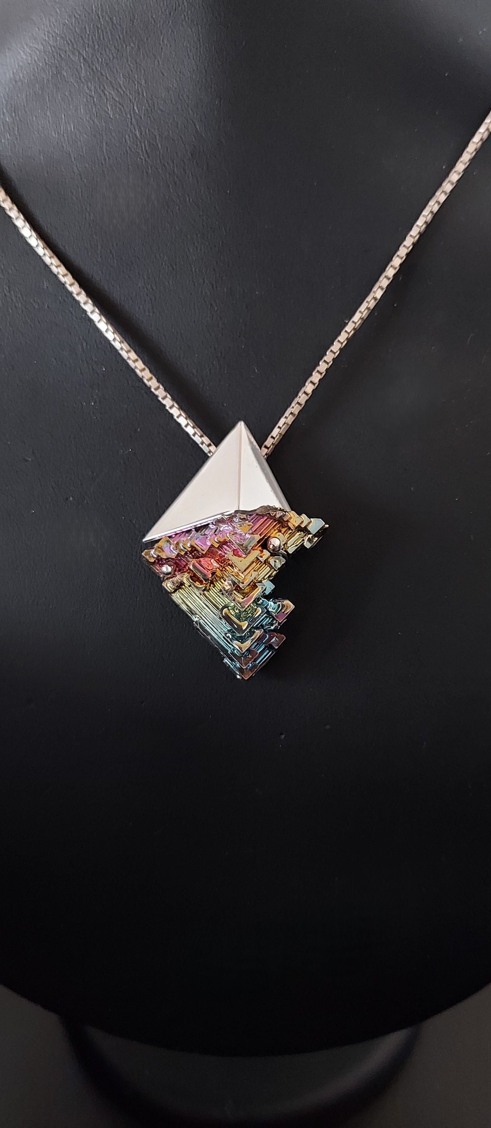 B15 Metaal groei (bismut)