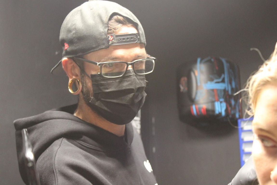professional piercer working in Dublin