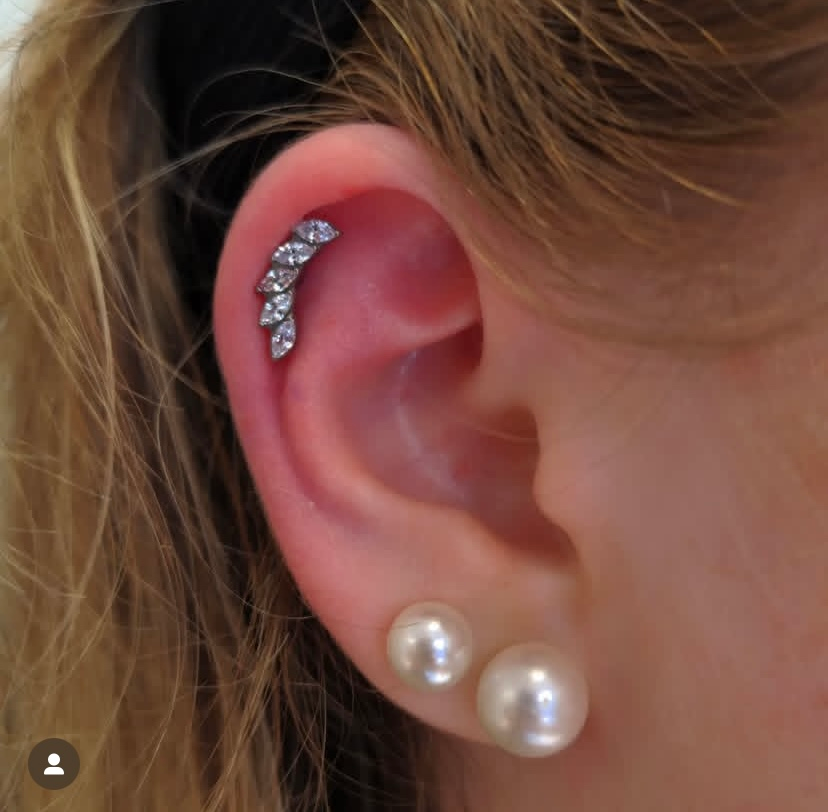 pearl ear piercing