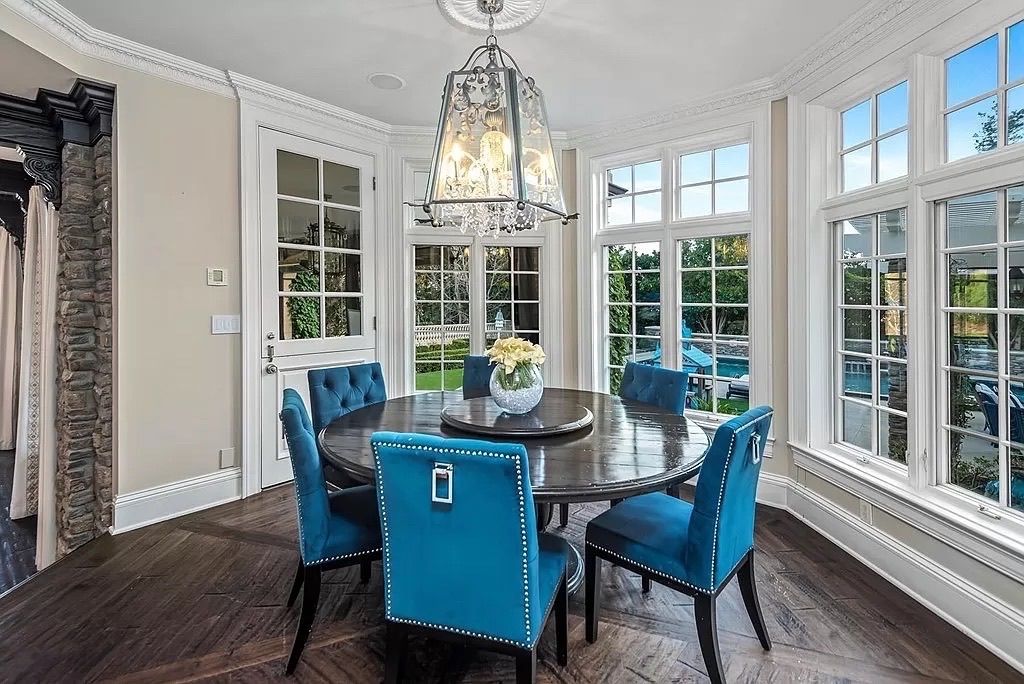 Traditional Style Estate