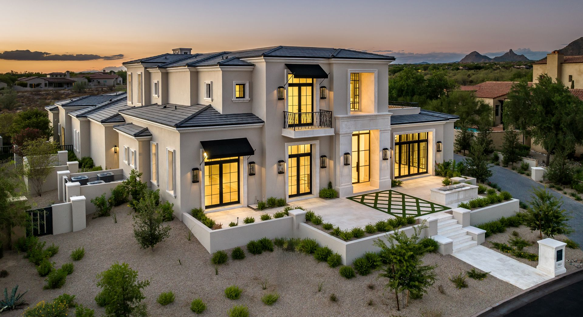 Luxury home exterior in Arizona designed by Fratantoni Design