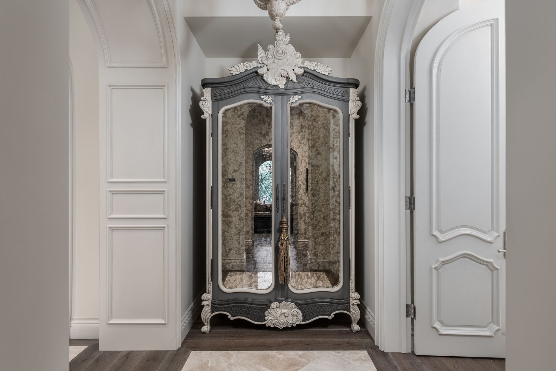 French Villa Interior Design