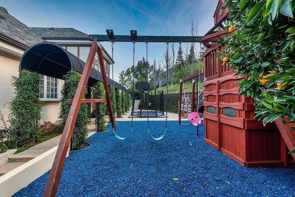 Traditional Style Estate