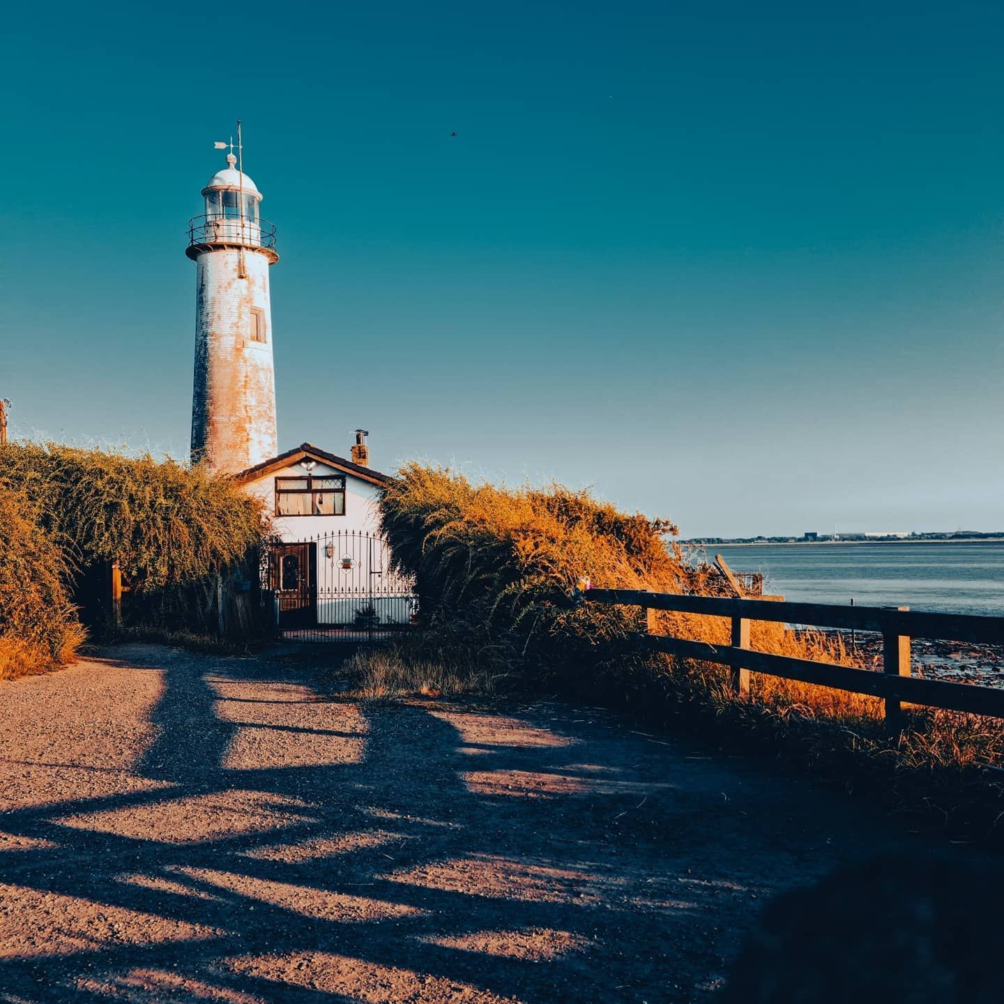 Oglet Shore Lighthouse