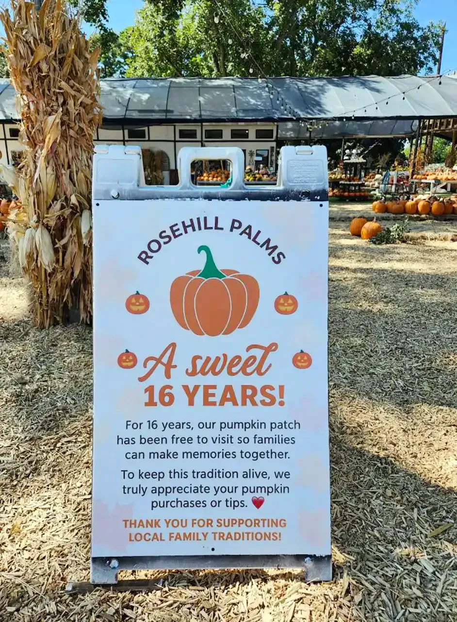 Sign for Rosehill Palms pumpkin patch: