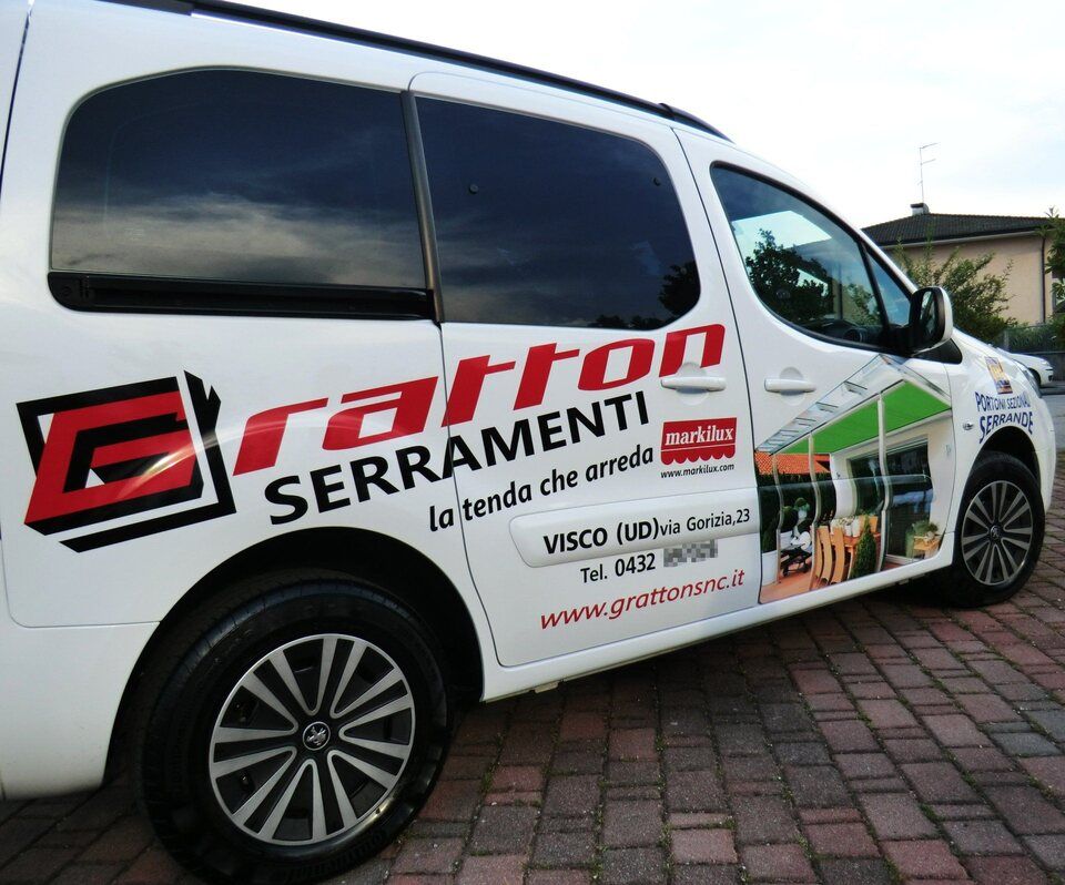 servizio di decorazione automezzi a Gorizia