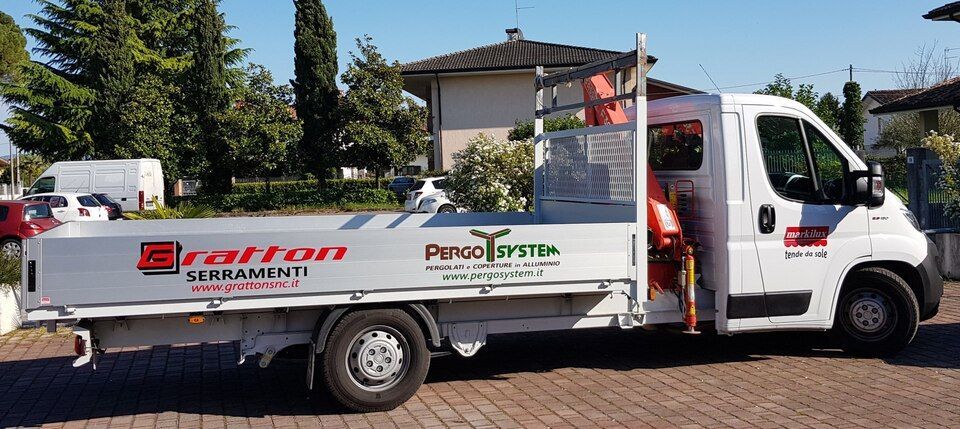 decorazione di automezzi a Gorizia per camion