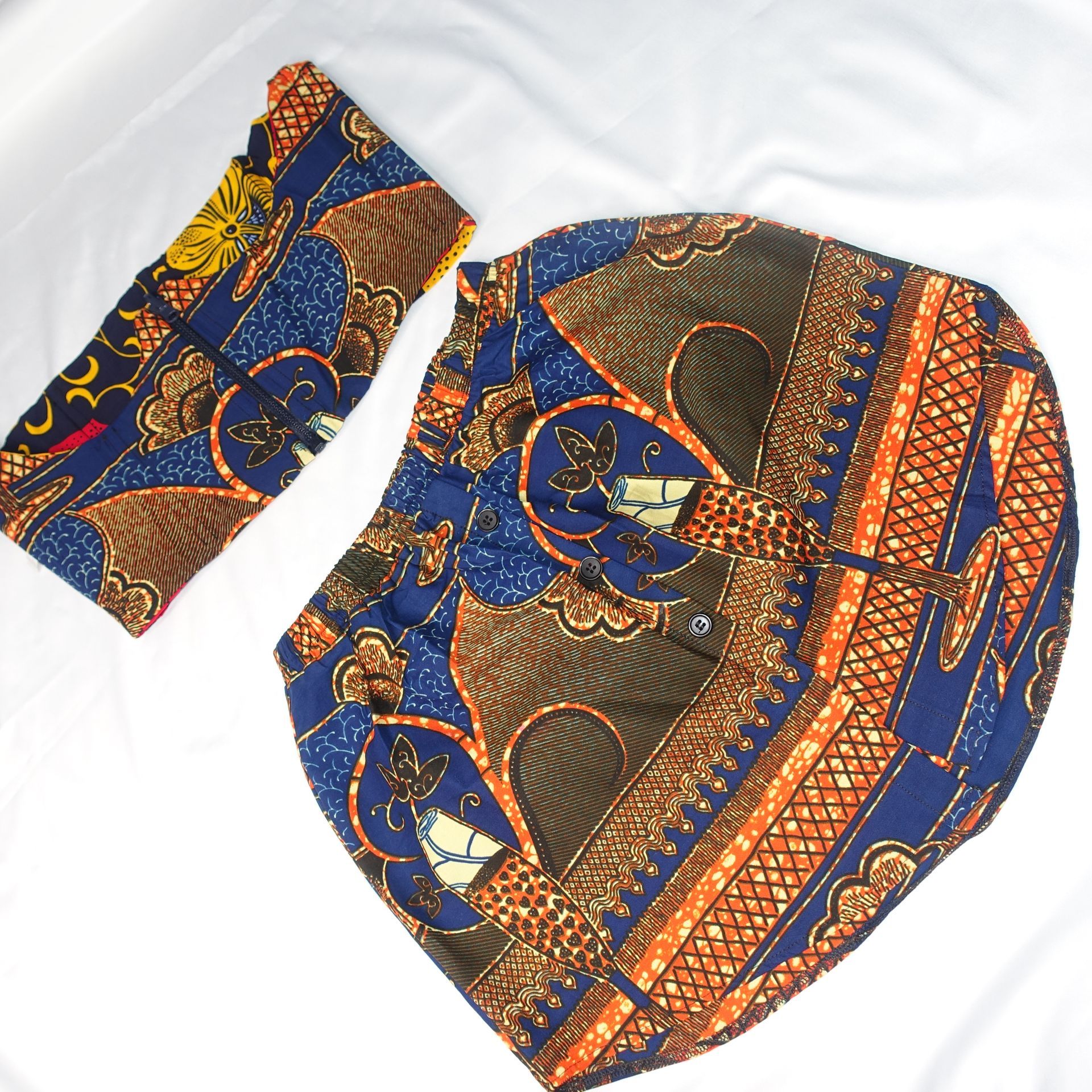 Blue/orange/brown colourway