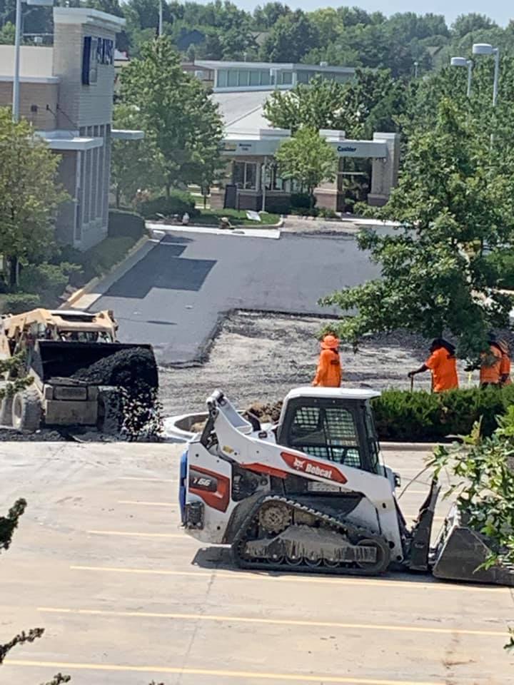 Platinum Paving Kansas City large asphalt paving project in Kansas City