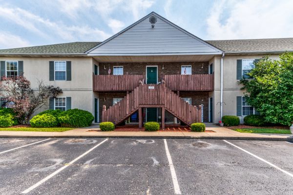 Lakeview Garden Apartments