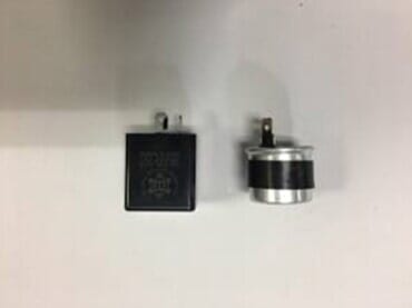 Motorepuestos Acquaroni S.A - Flasher pide vías