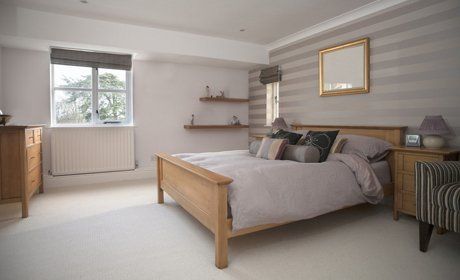 bespoke bedroom furniture