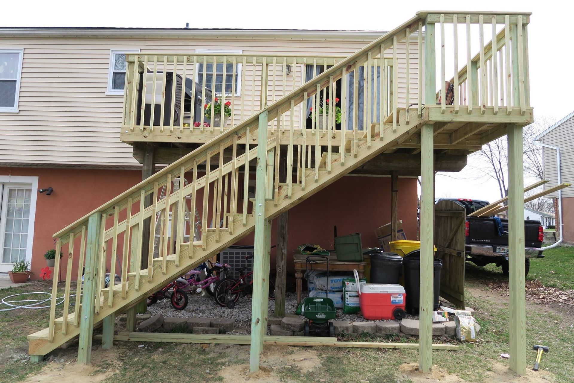 Long wooden stairs - Killen, AL - DIY Consulting