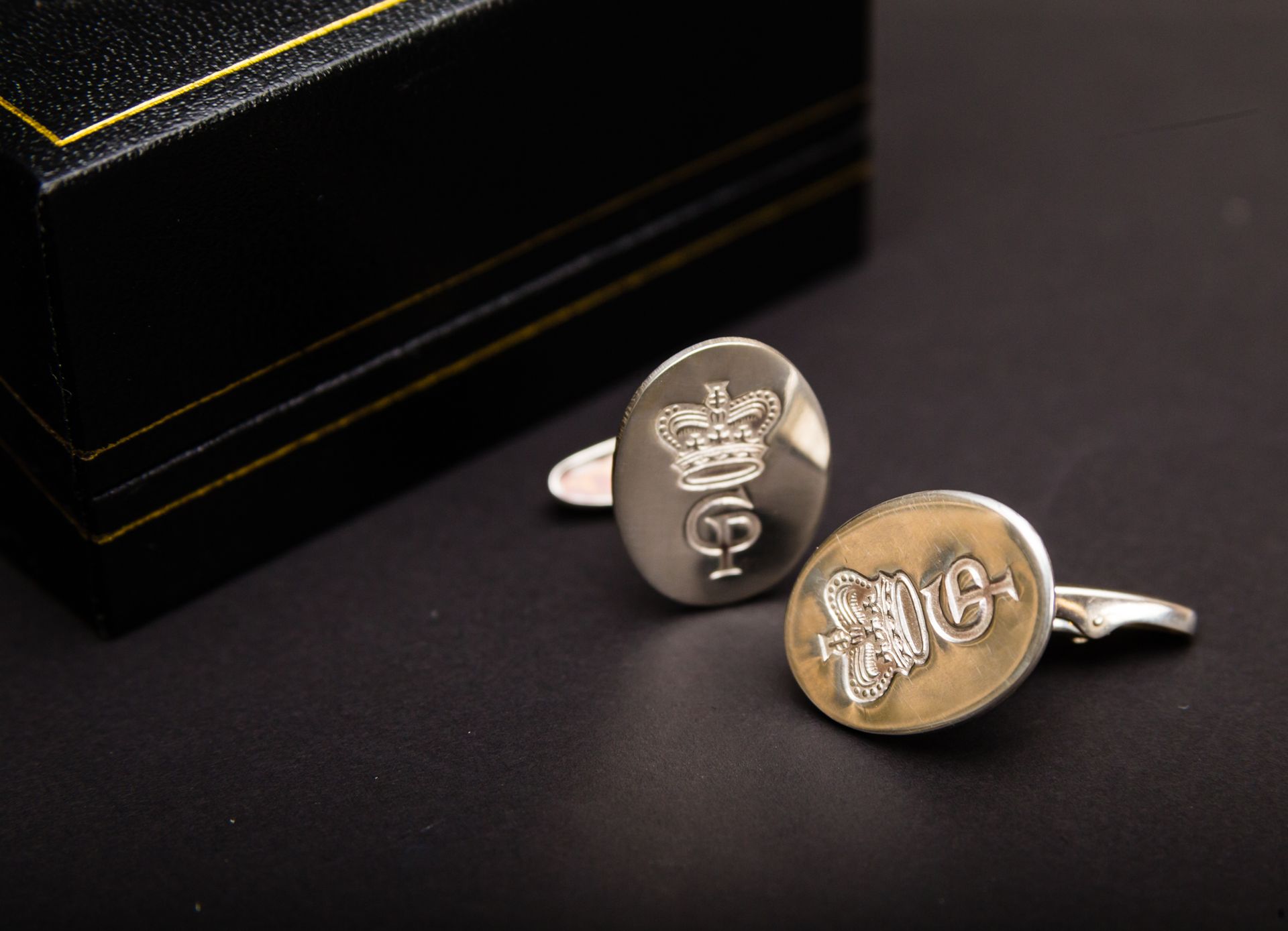 Cufflinks