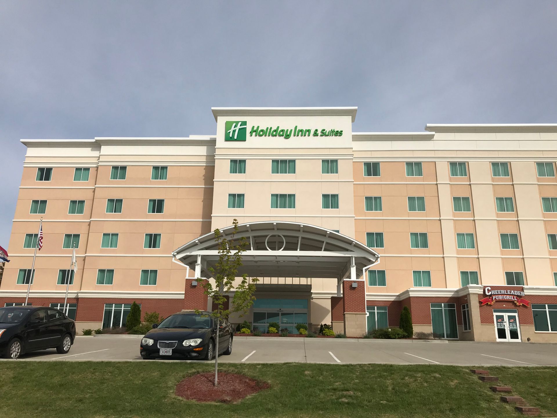 Holiday Inn in Jefferson City, MO Designed by SAI Architecture in Columbia, MO. 