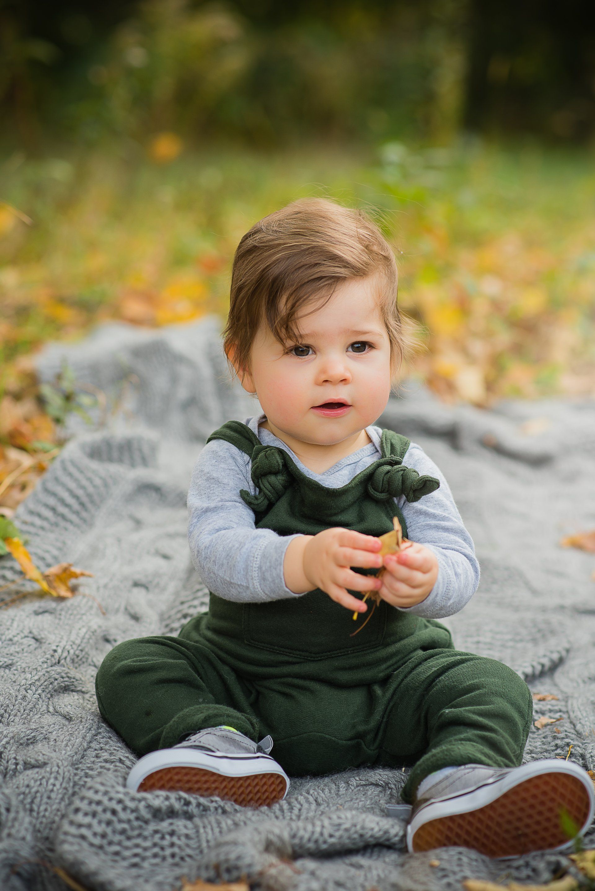 Seated toddler | Child photography | Stacey Naglie Toronto