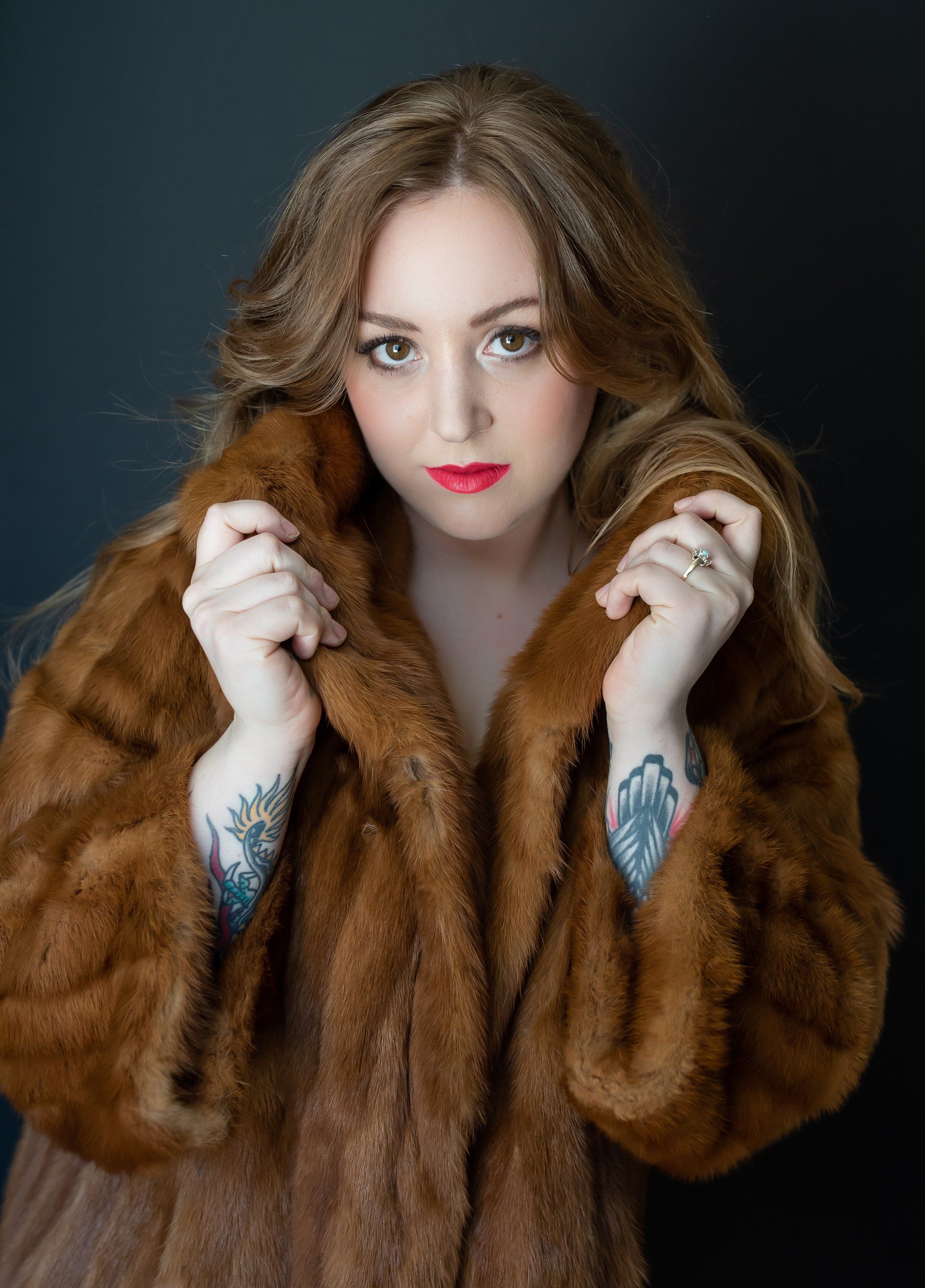 Portrait Photography | Stacey Naglie Toronto  | Woman with fur style coat