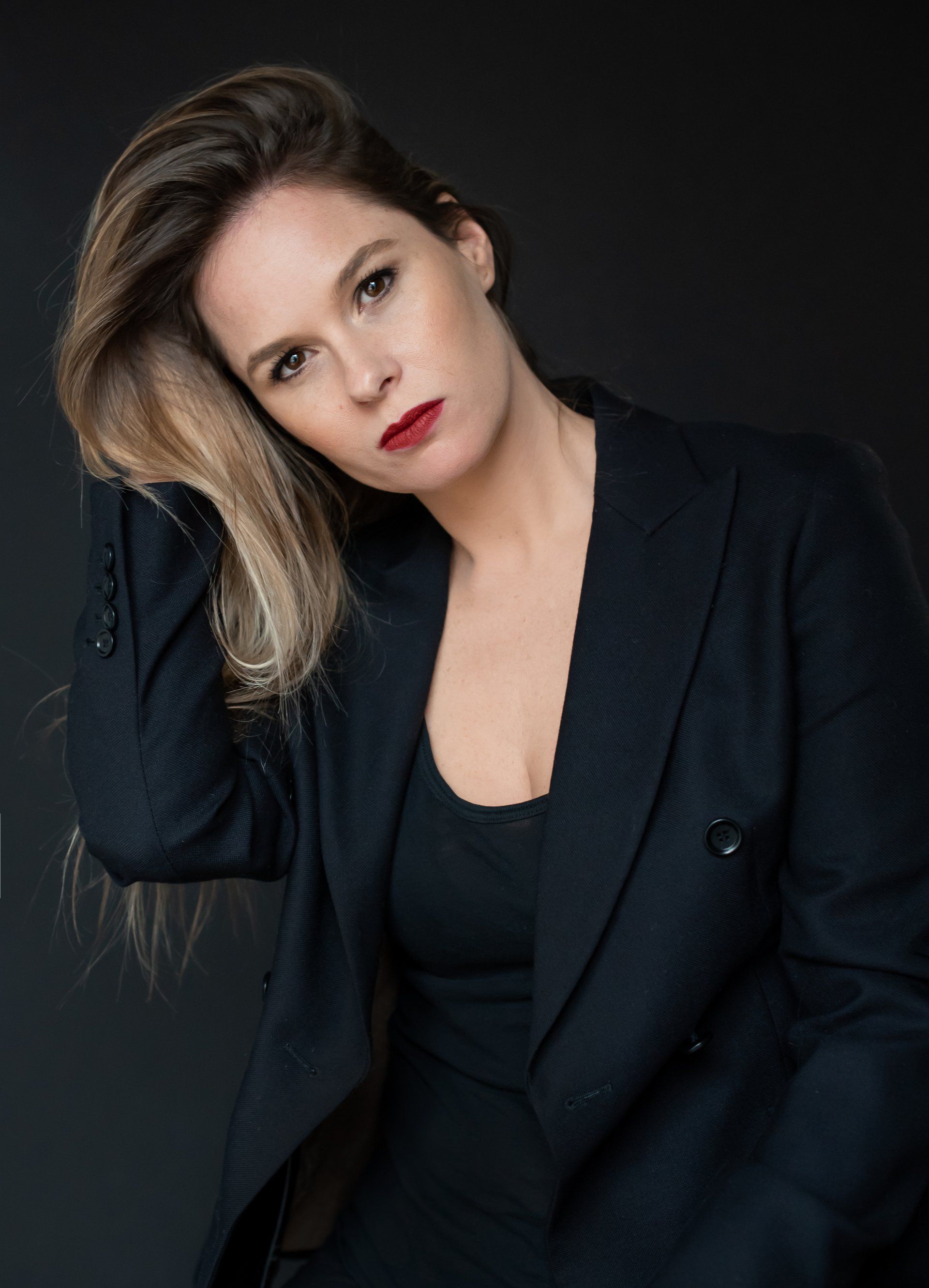 Portrait Photography | Stacey Naglie Toronto  | Woman with dark jacket