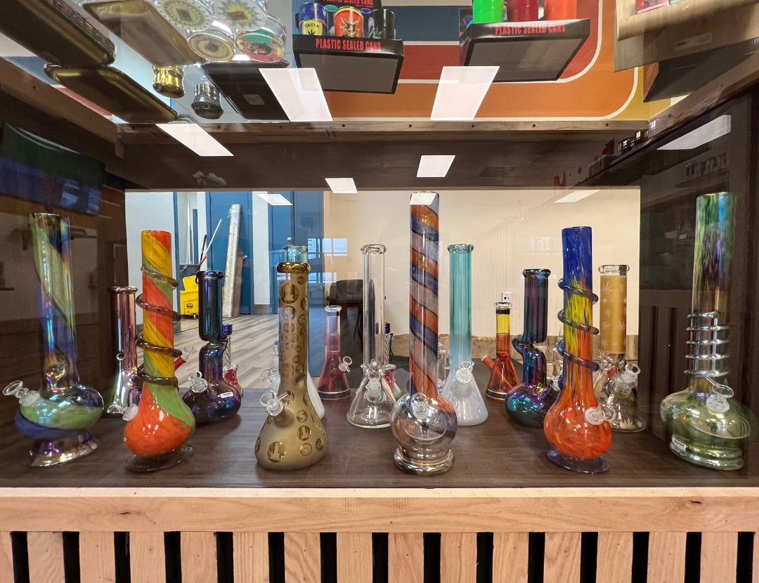 Cannabis Bongs & Glassware