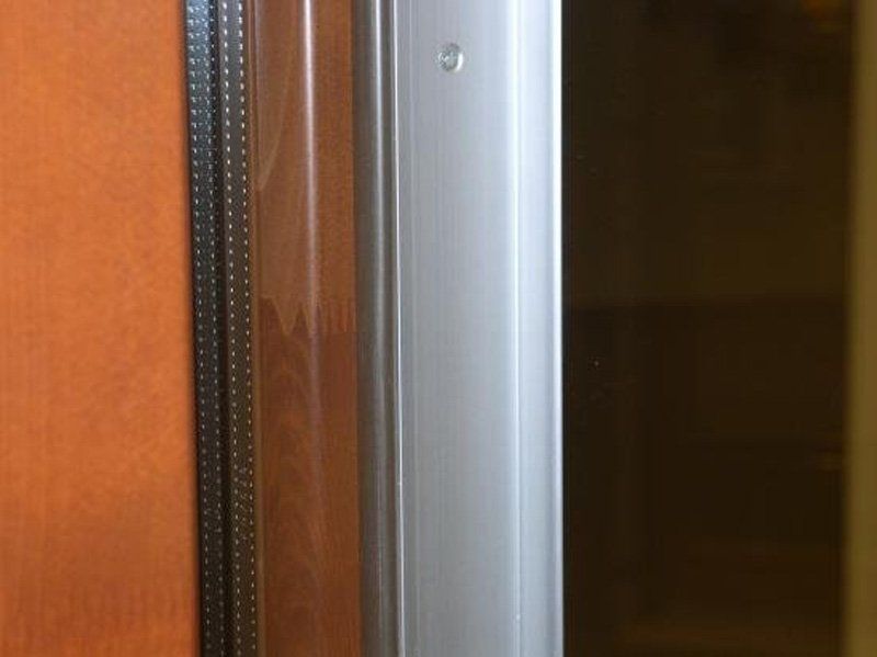 infissi in legno di mogano
