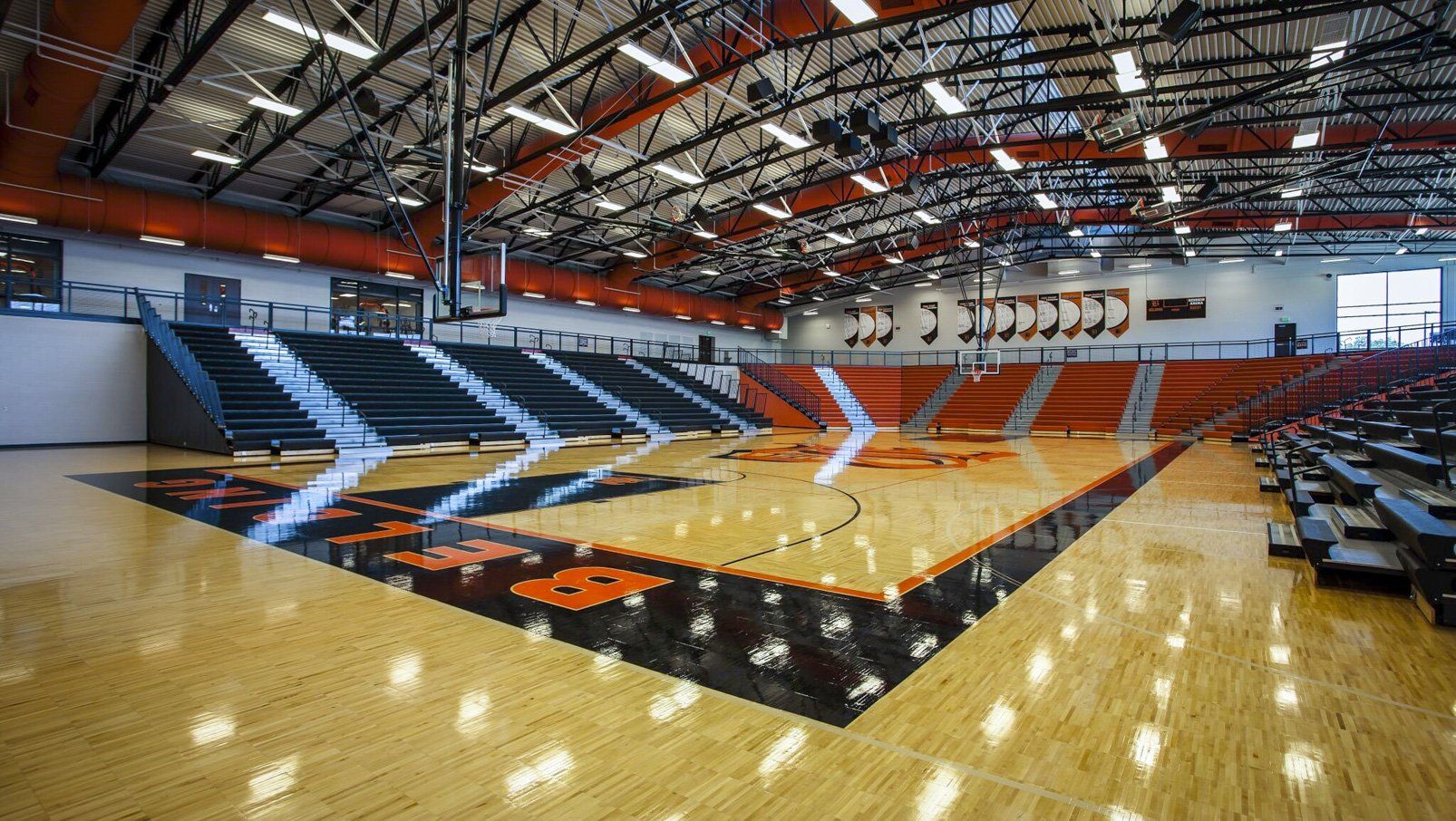 Interkal | ESM Telescopic Bleachers at Belding HS