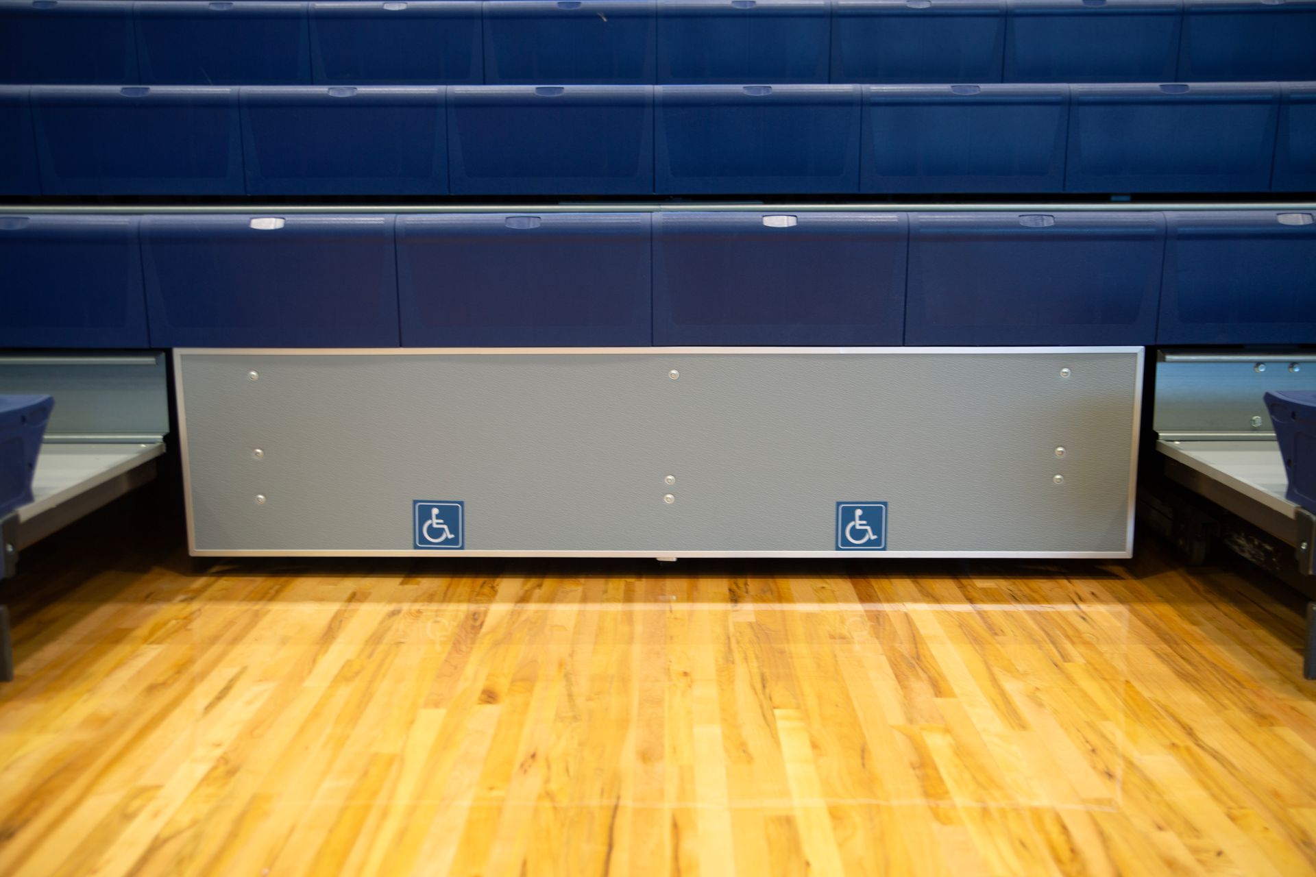 The award-winning gymnasium at Hudsonville High School, featuring EXCEL Seat Modules provides everyone with an amazing view.