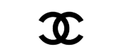 Un logo Chanel noir et blanc sur fond blanc.