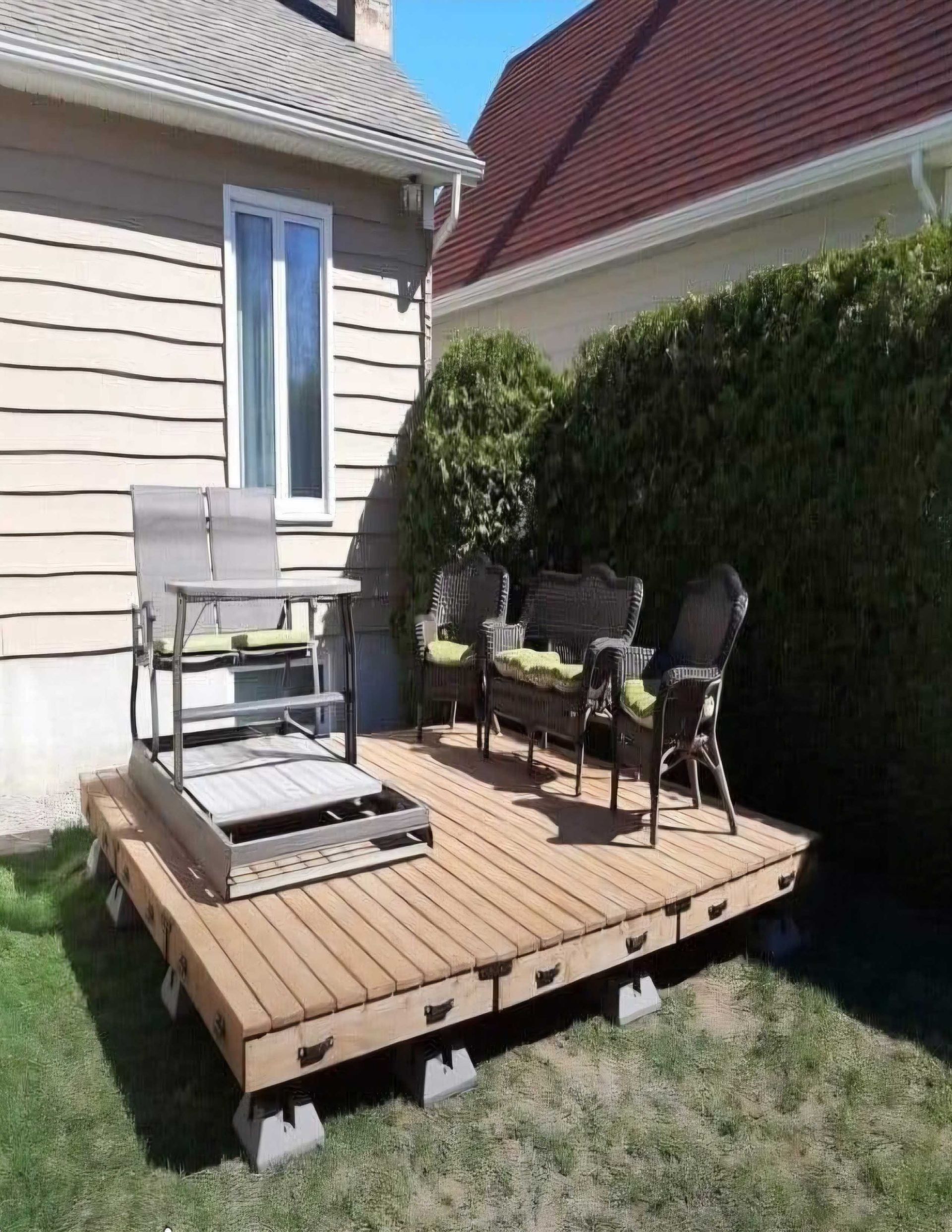 Bois traité - Terrasse de 12'x12'