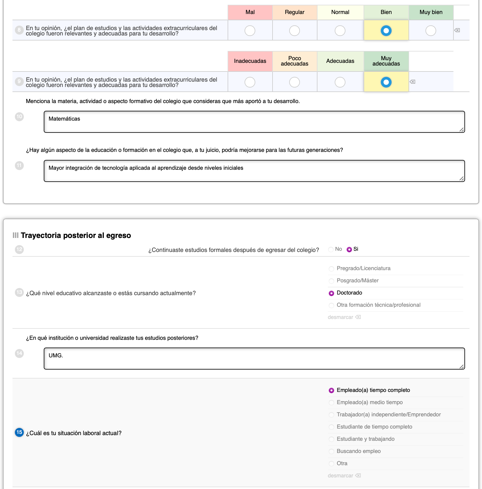Dos formularios con casillas de verificación, campos de texto y botones de opción; uno en rosa/amarillo, el otro en blanco/rosa/violeta.