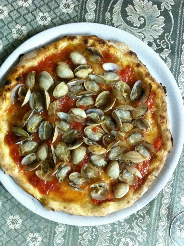 Pizza con le vongole