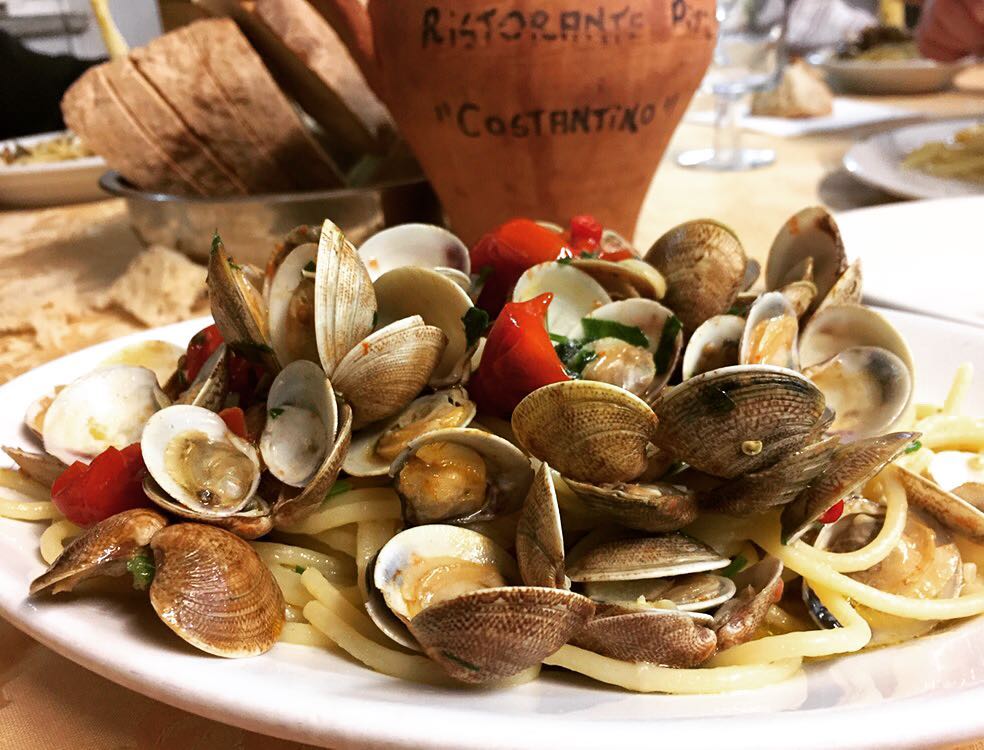 Spaghetti with vongole