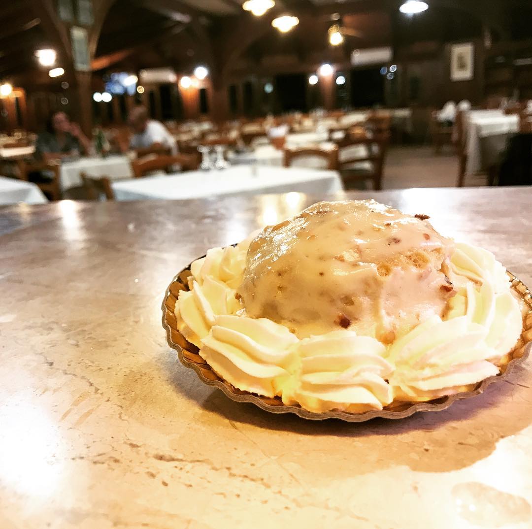 Pasticcino con crema pasticcera