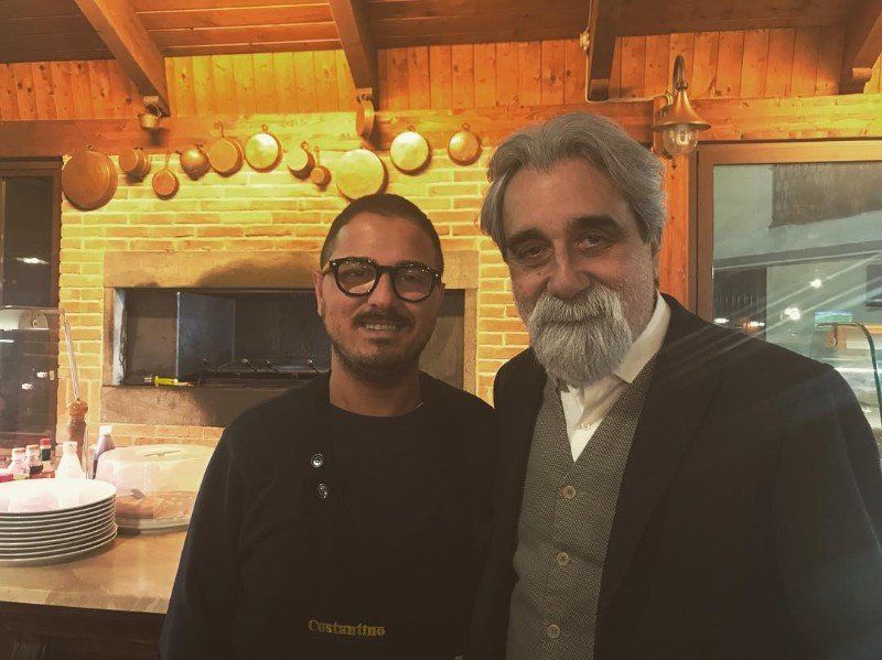 Giuseppe Vessicchio in visita a un ristorante