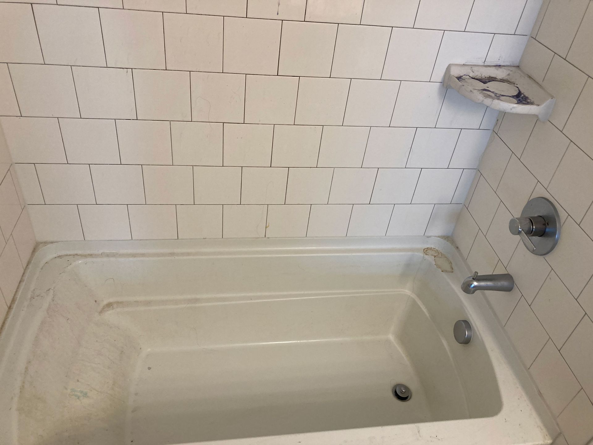 Tub Before — Olathe, KS — Yogi House Keeping LLC