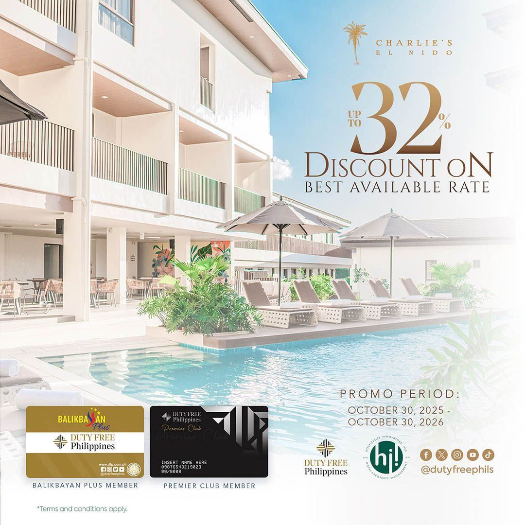 Hotel ad: 32% discount on best available rate. Swimming pool in front of the hotel. Promo period: Oct 15-31.