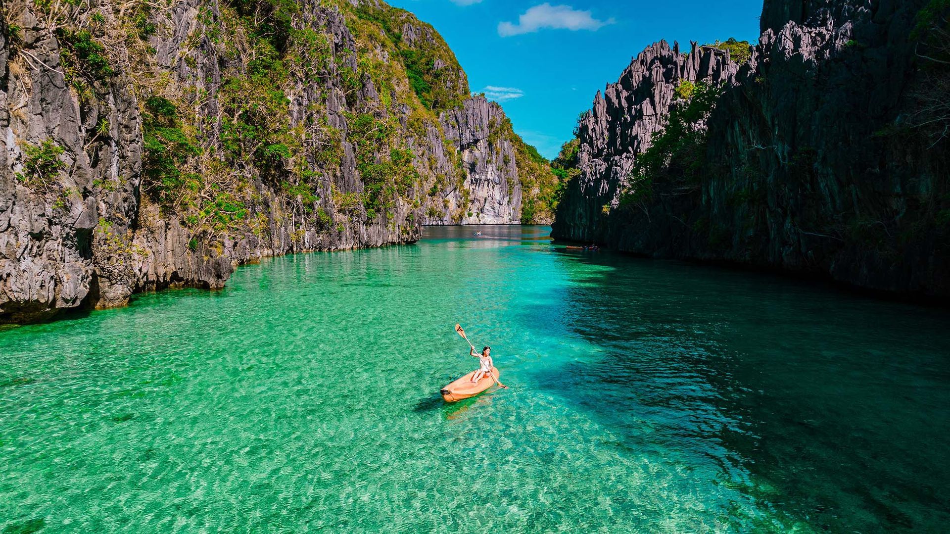 Pristine water in El Nido Palawan